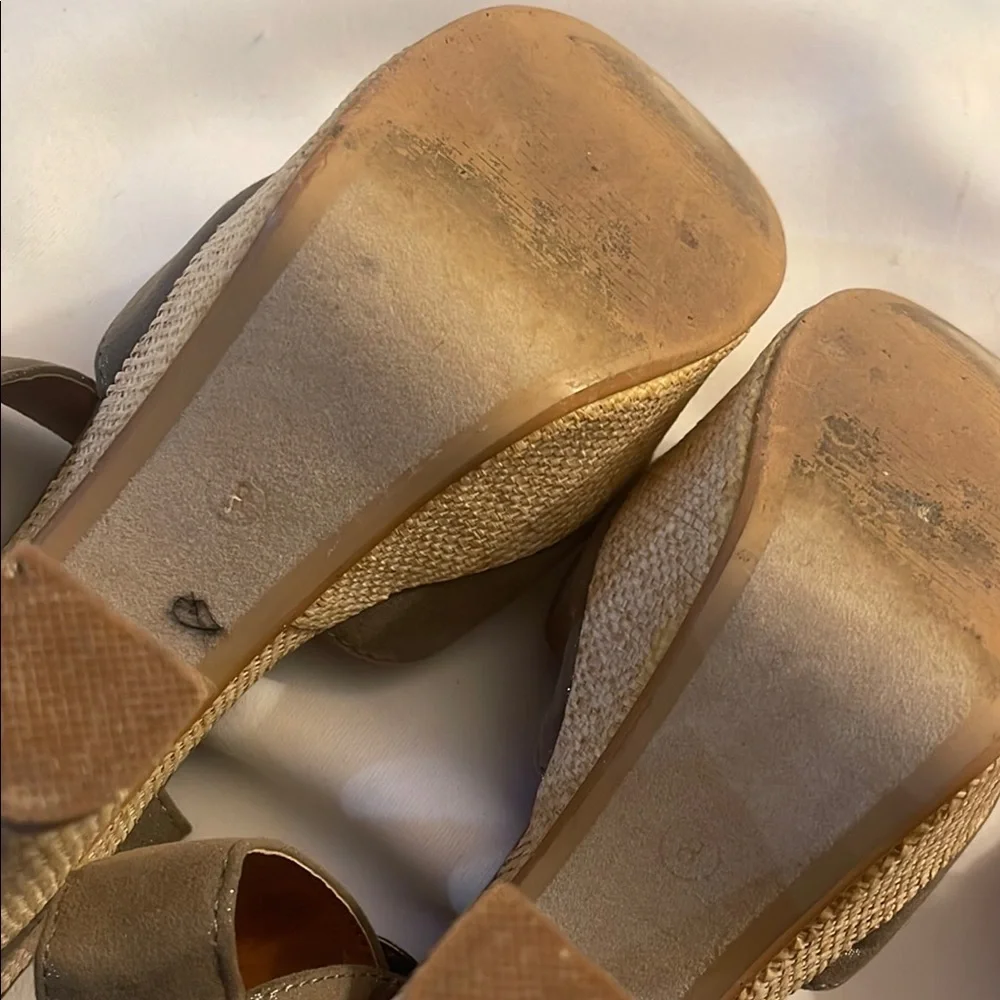 Bakers Gray Platform Heels‎ Excellent Condition